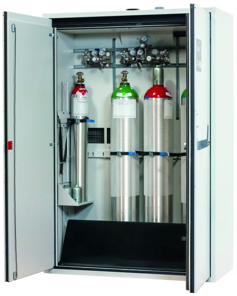 Gas Cylinder Cabinets
Cylinders secured by restraints
Independent venting system
Prevents toppling and gas leaks
All features of standard chemical storage cabinets