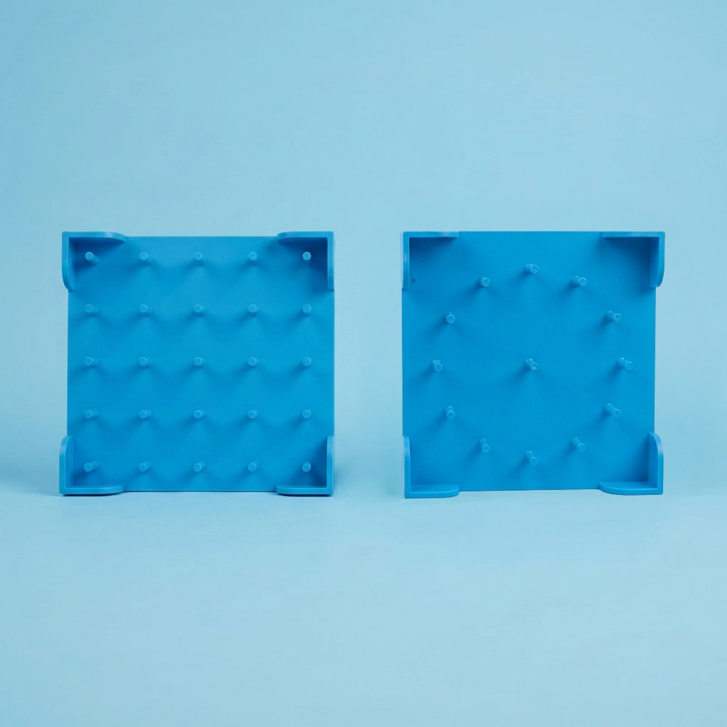 Double sided geoboard
