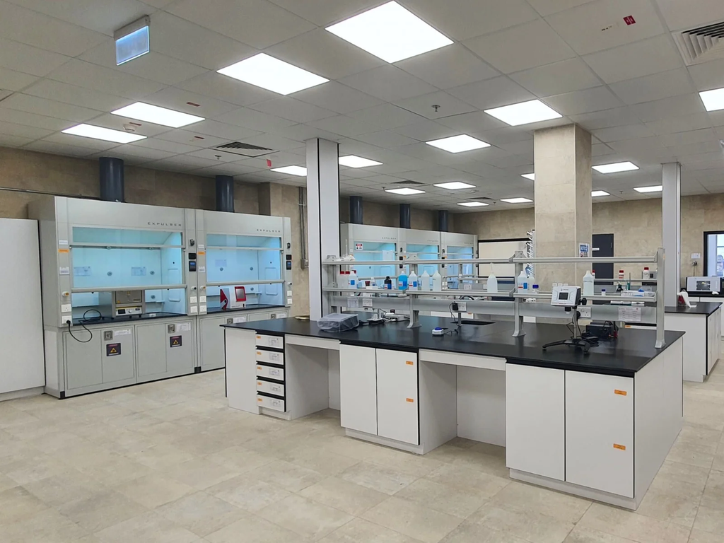 Industrial lab