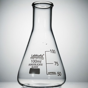 FLASK CONICAL, 'B.G.', 100ml